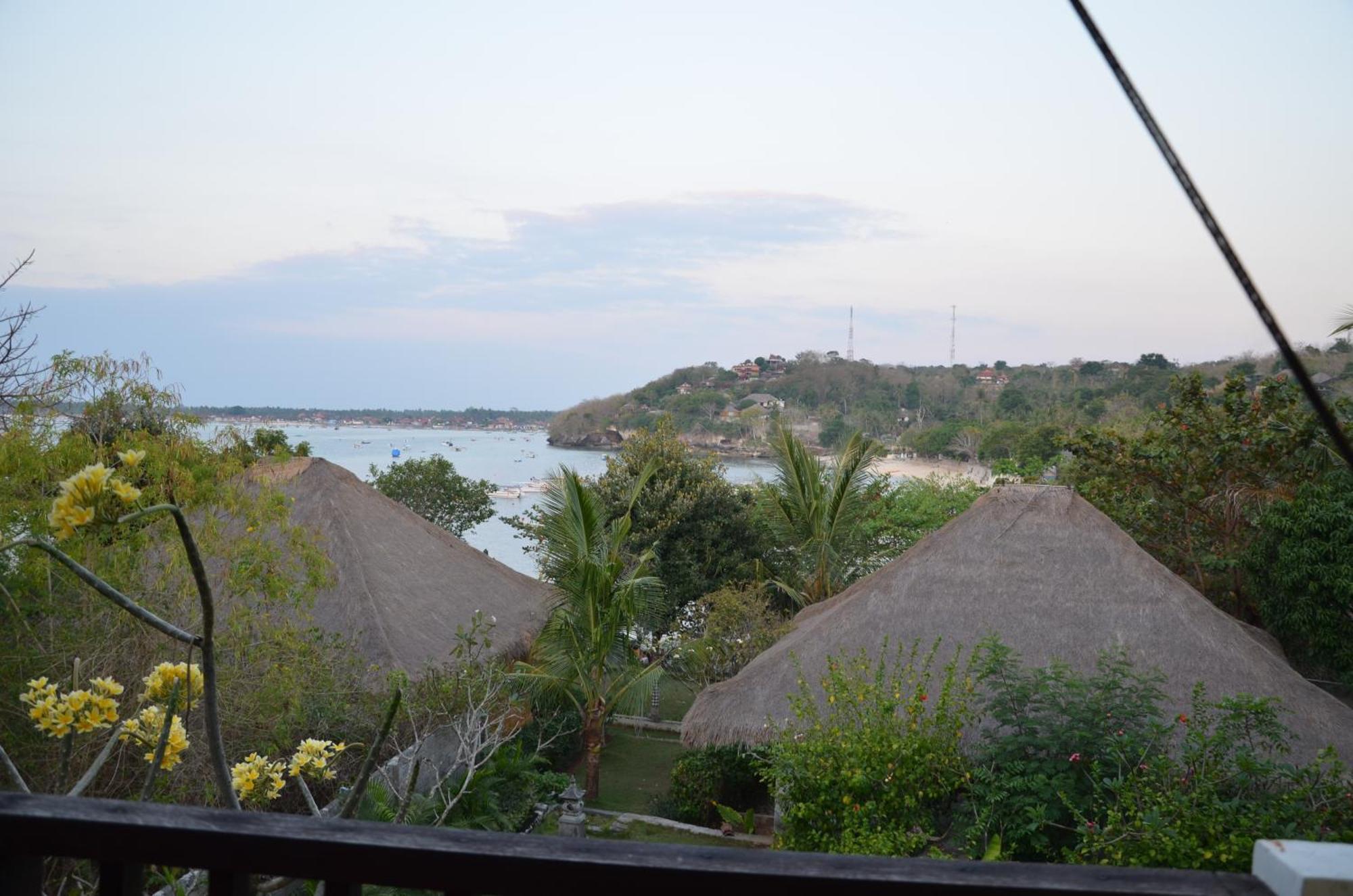 Tamarind Beach Bungalow Hotel Nusa Lembongan  Ruang foto